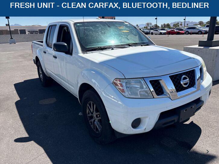 Glacier White 2016 Nissan Frontier Pickup Truck 4X2 5-Speed Automatic