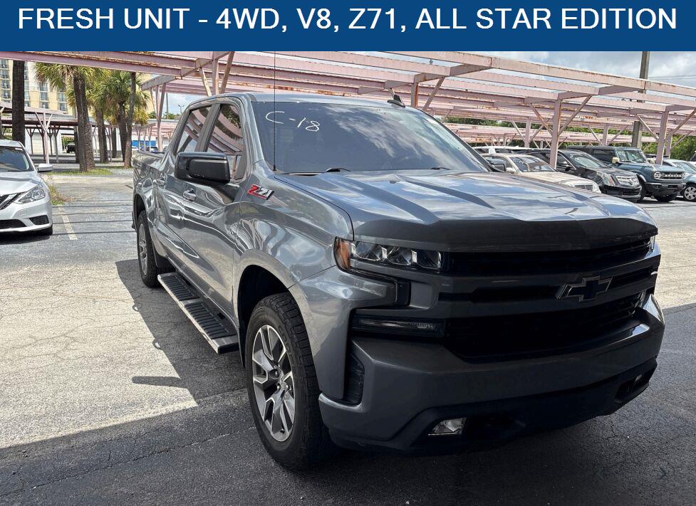 Shadow Gray Metallic 2019 Chevrolet Silverado 1500 Pickup Truck Four-Wheel Drive 8-Speed Automatic