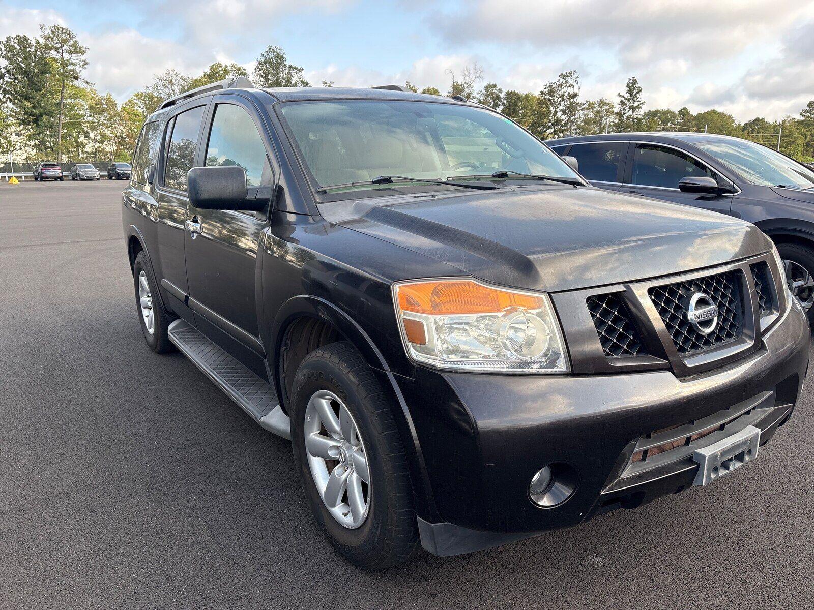 Gray (Gun Metallic) 2015 Nissan Armada SUV / Crossover 4X2 Automatic