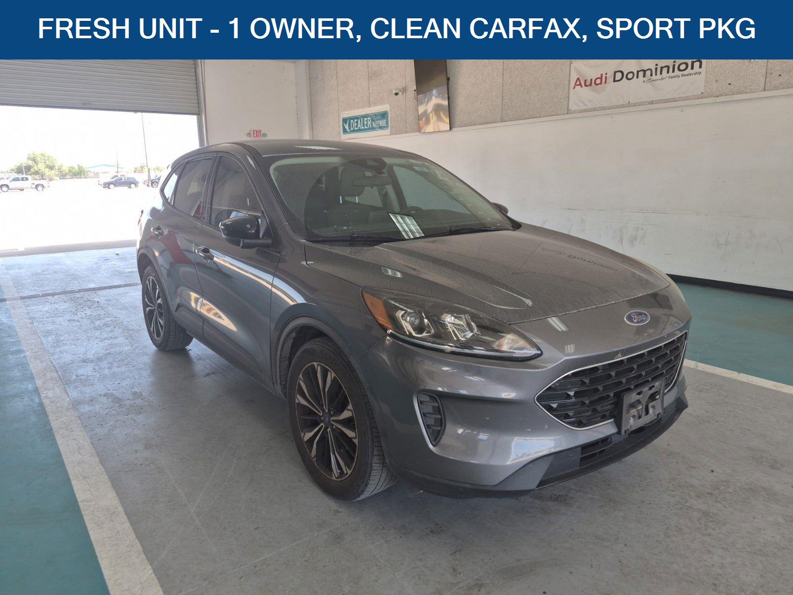 Carbonized Gray 2022 Ford Escape SUV / Crossover Front-Wheel Drive 8-Speed Automatic