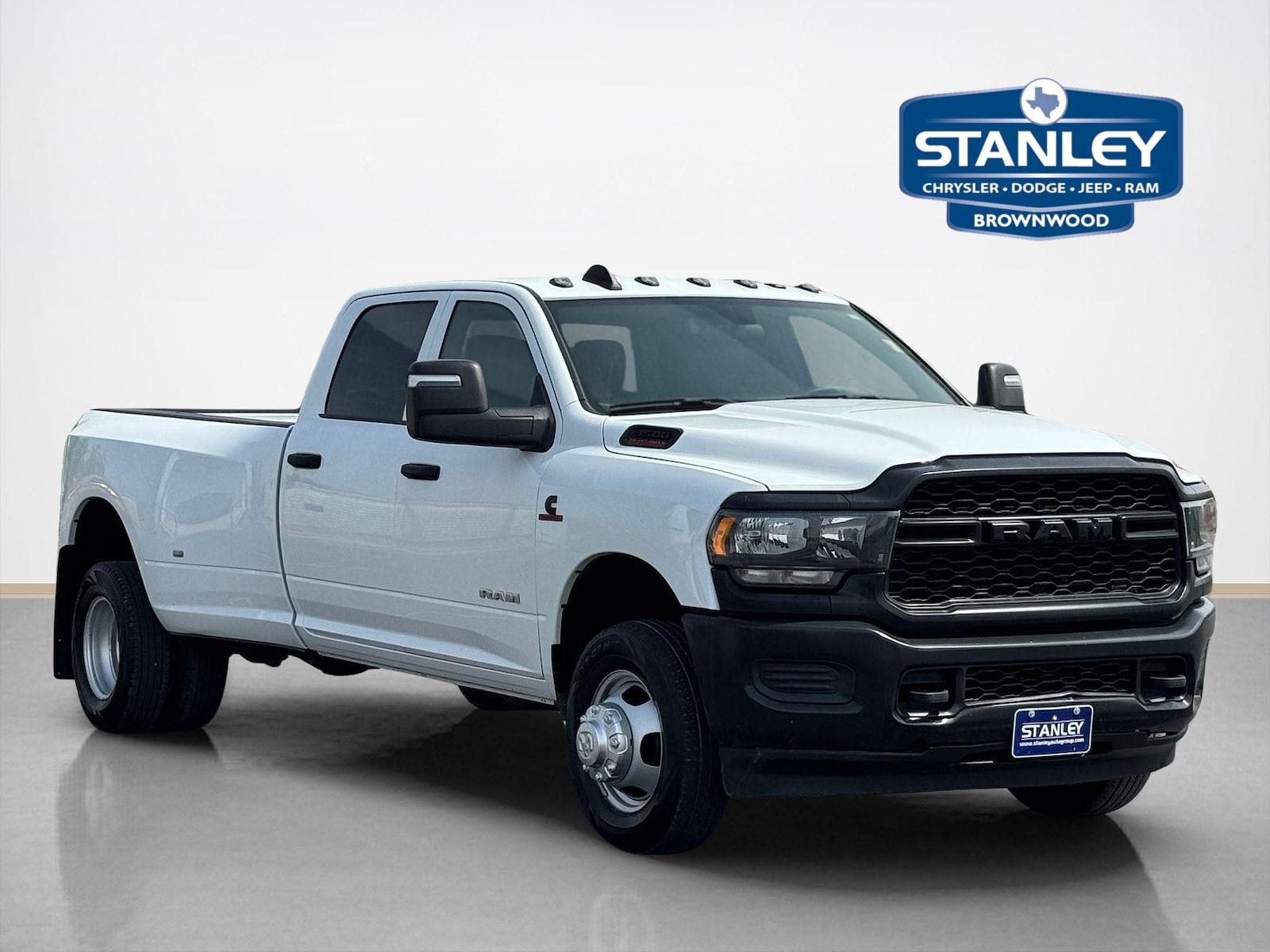 Bright White Clearcoat 2024 RAM 3500 Tradesman Crew Cab LB DRW 4WD Pickup Truck Four-Wheel Drive 6-Speed Automatic