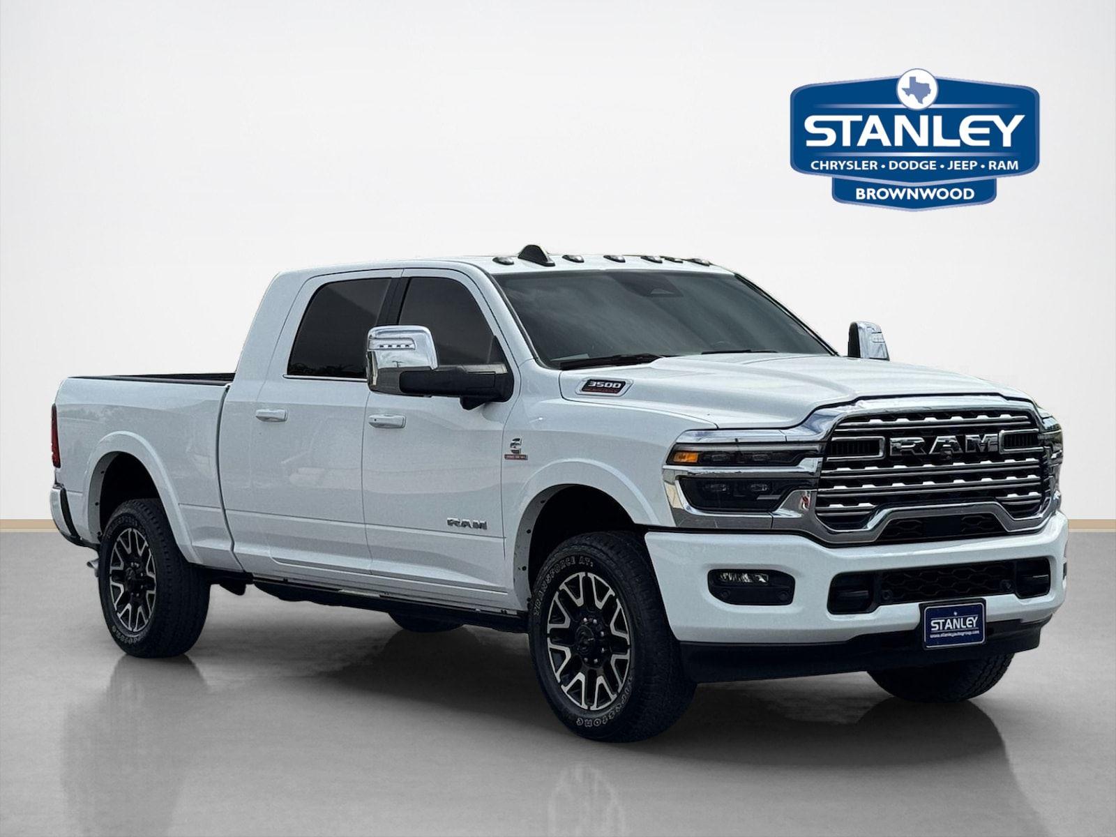 2025 RAM 3500 Limited Mega Cab 4WD