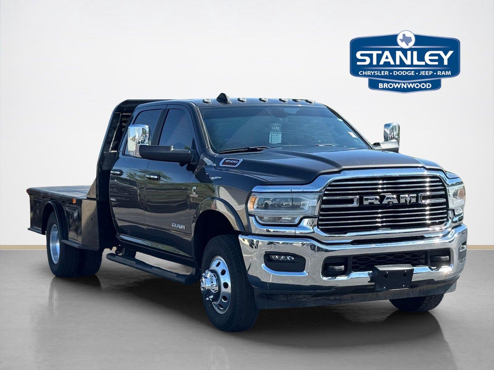 Gray (Granite Crystal Metallic Clearcoat) 2022 RAM 3500 Chassis Pickup Truck Four-Wheel Drive 6-Speed Automatic