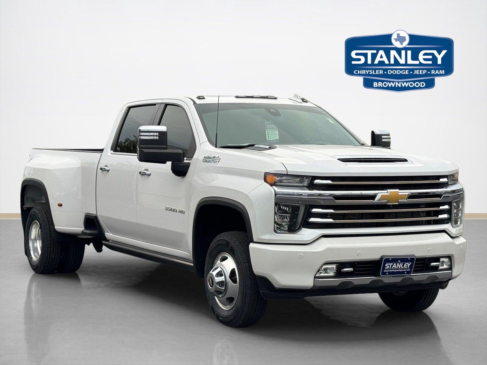 2022 Chevrolet Silverado 3500HD High Country Crew Cab 4WD