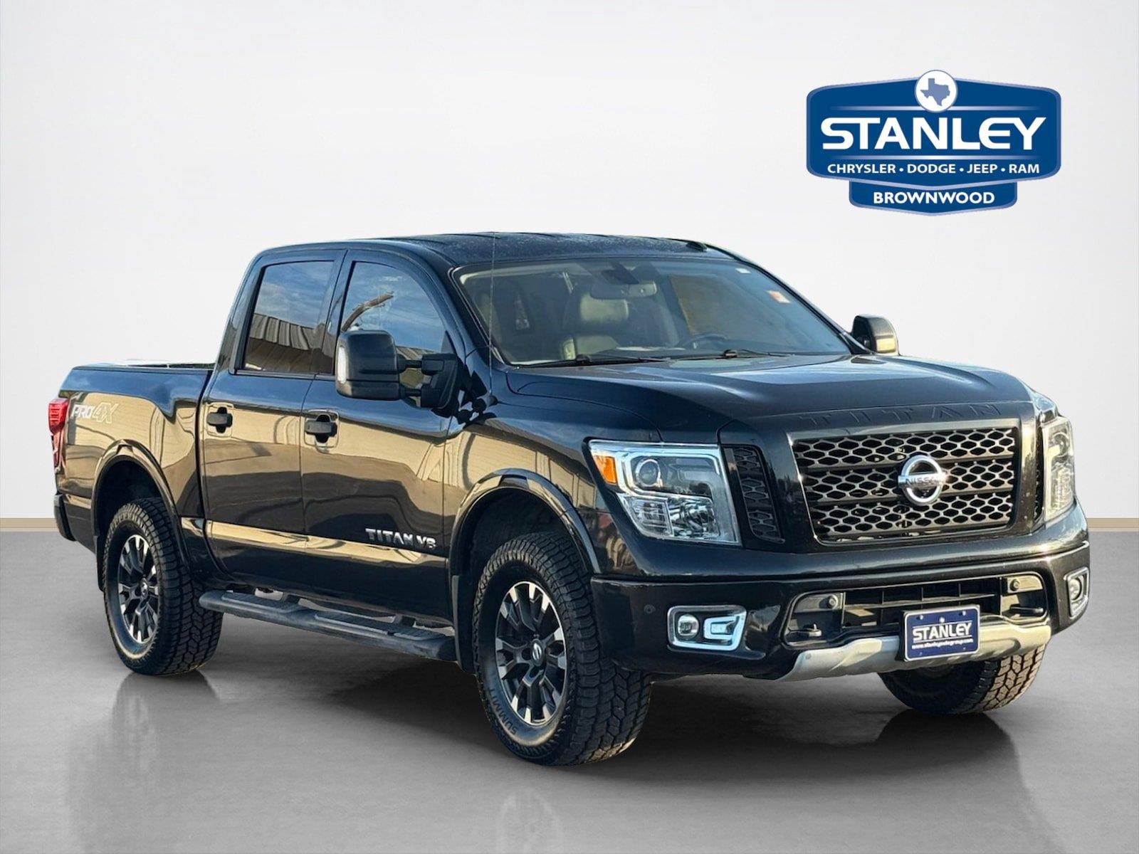 2019 Nissan Titan PRO-4X Crew Cab 4WD