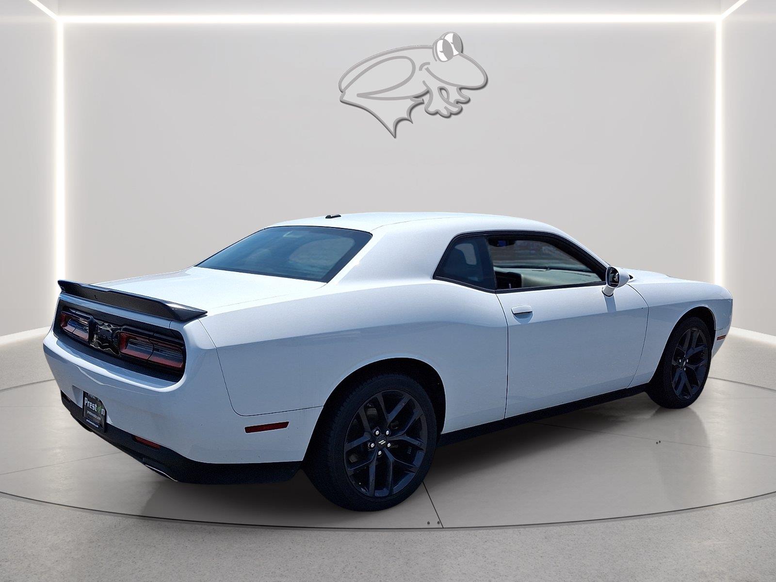  2023 Dodge Challenger SXT RWD   
