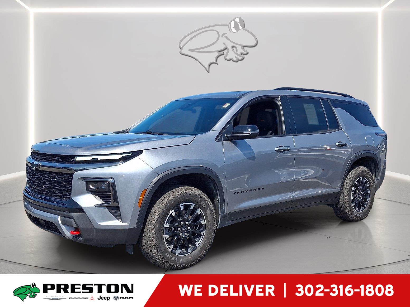 Sterling Gray Metallic 2025 Chevrolet Traverse SUV / Crossover Four-Wheel Drive 8-Speed Automatic