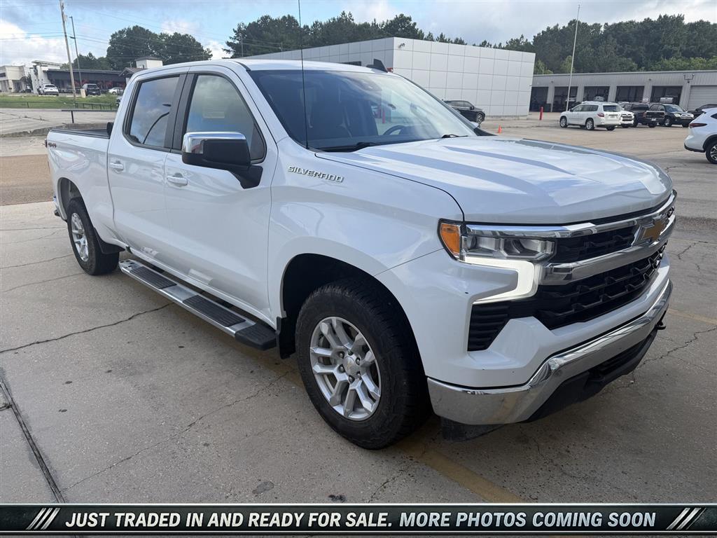 2023 Chevrolet Silverado 1500 LT Crew Cab 4WD
