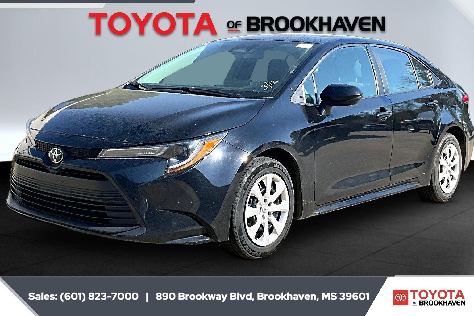 2024 Toyota Corolla LE FWD