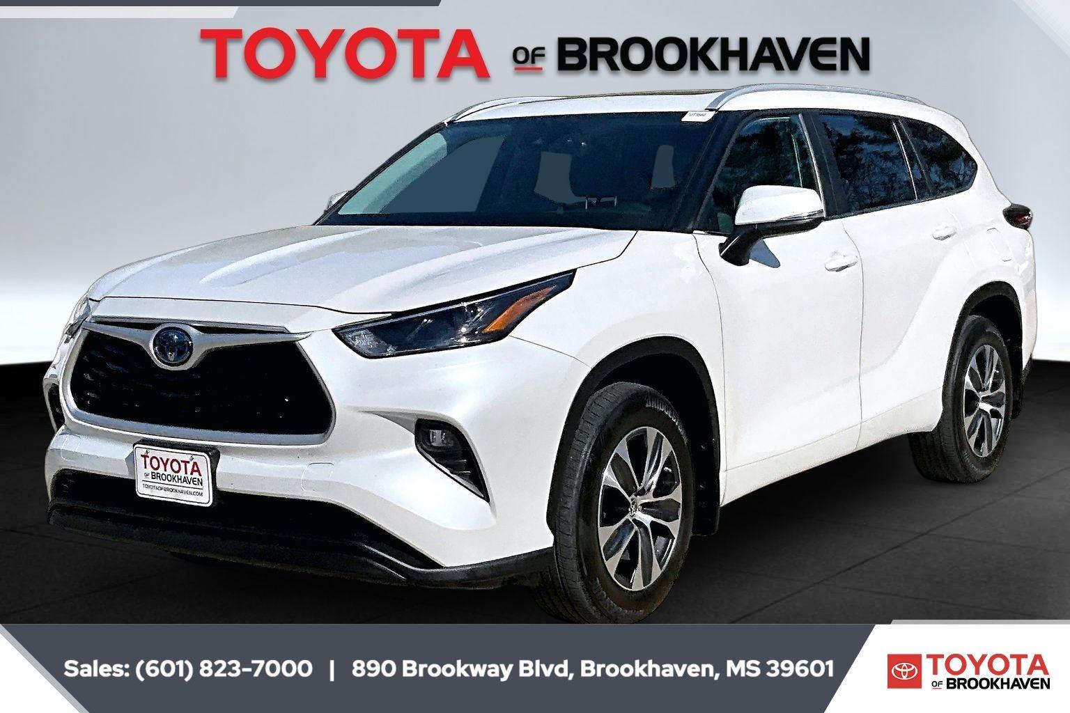 2024 Toyota Highlander Hybrid XLE FWD