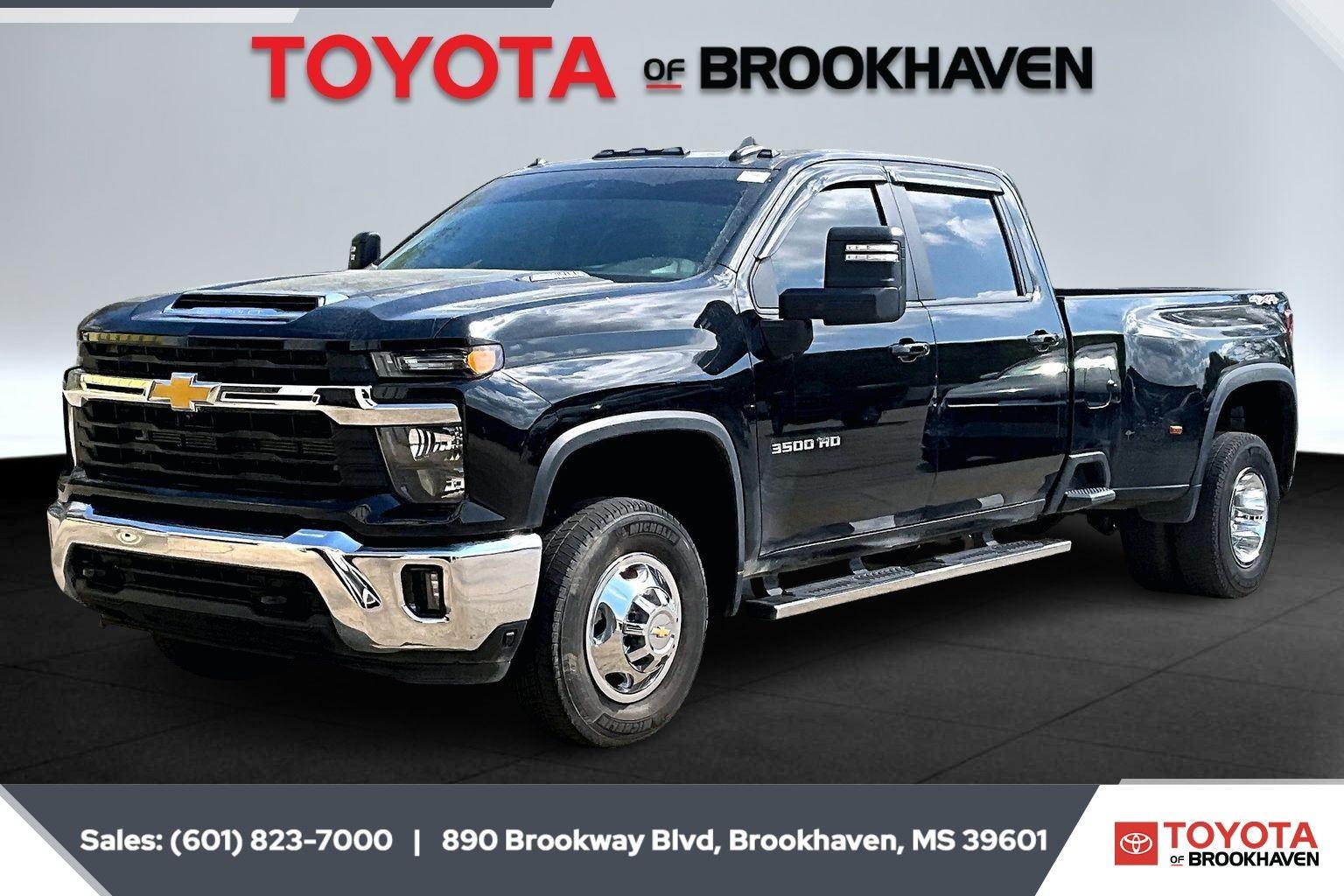 2024 Chevrolet Silverado 3500HD LT Crew Cab 4WD