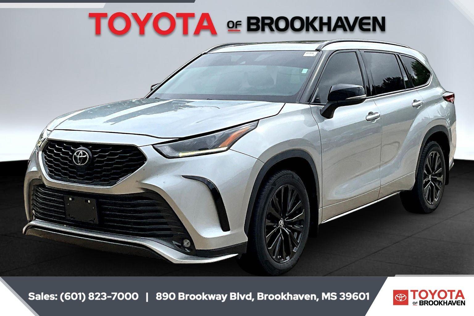 Celestial Silver Metallic 2023 Toyota Highlander XSE FWD SUV / Crossover Front-Wheel Drive 8-Speed Automatic