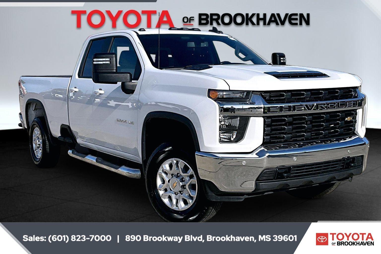 Summit White 2021 Chevrolet Silverado 2500HD LT Double Cab RWD Pickup Truck 4X2 6-Speed Automatic