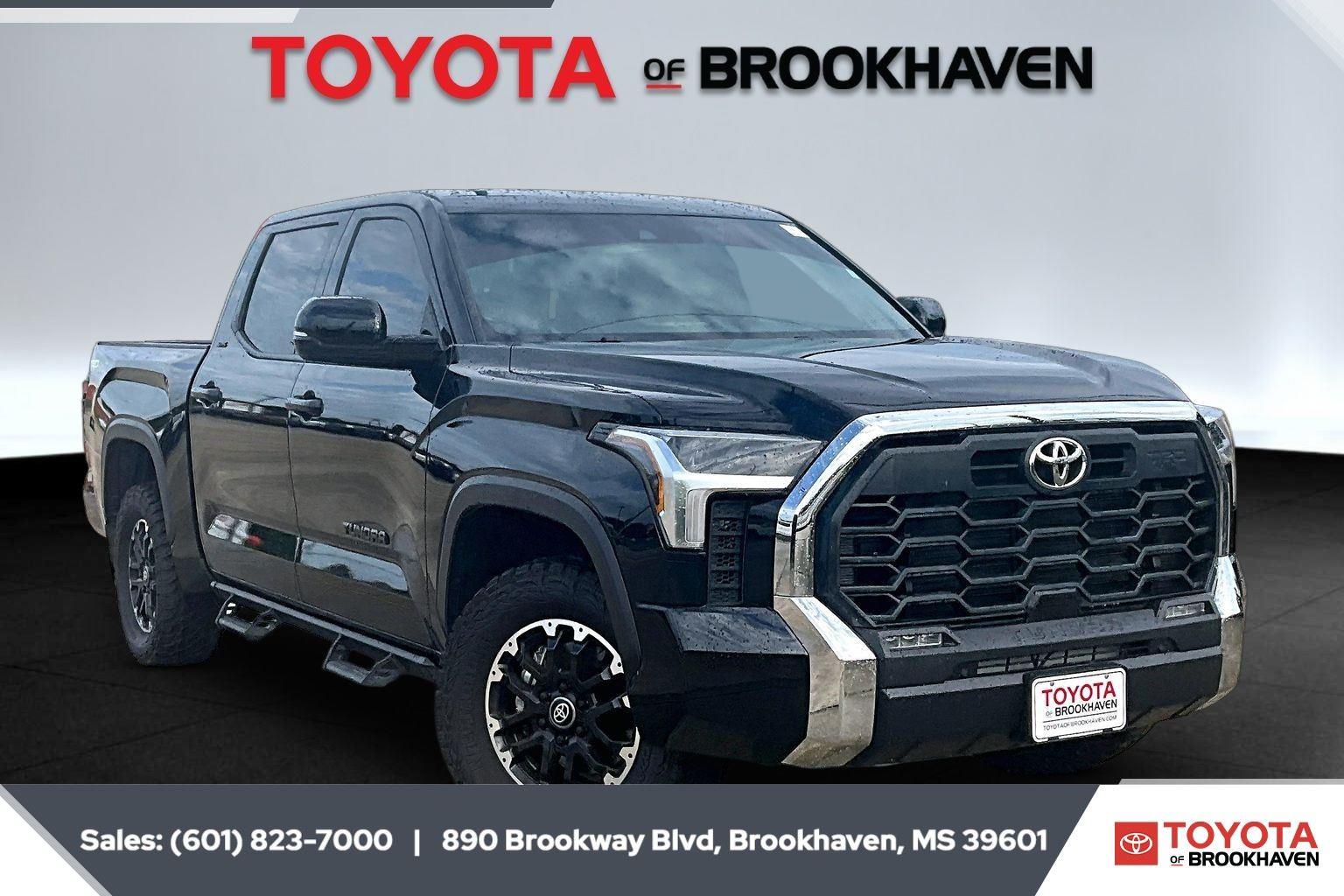 Midnight Black Metallic 2026 Toyota Tundra Pickup Truck Four-Wheel Drive Automatic