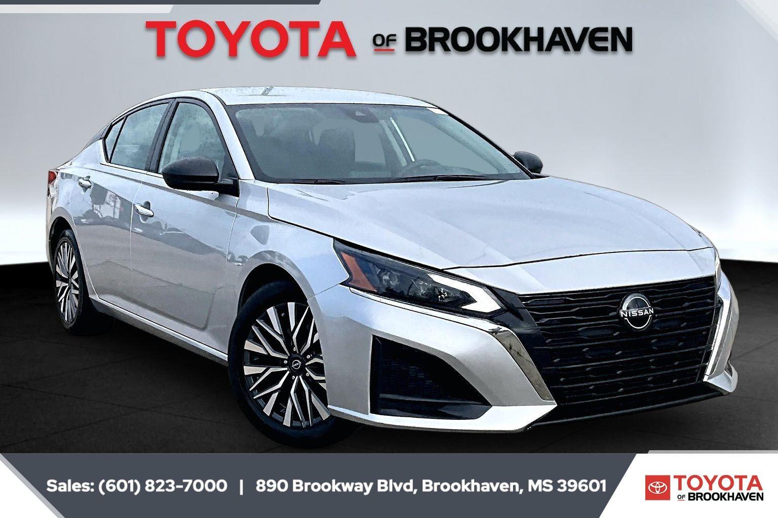 2024 Nissan Altima 2.5 SV FWD