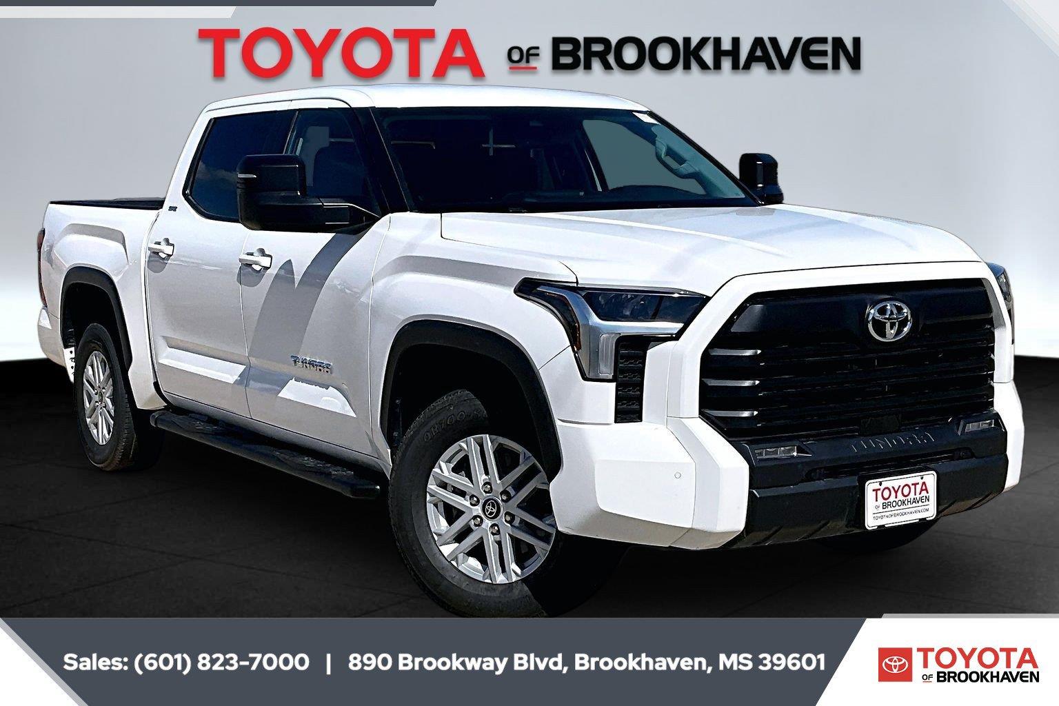 2023 Toyota Tundra SR5 CrewMax Cab 4WD