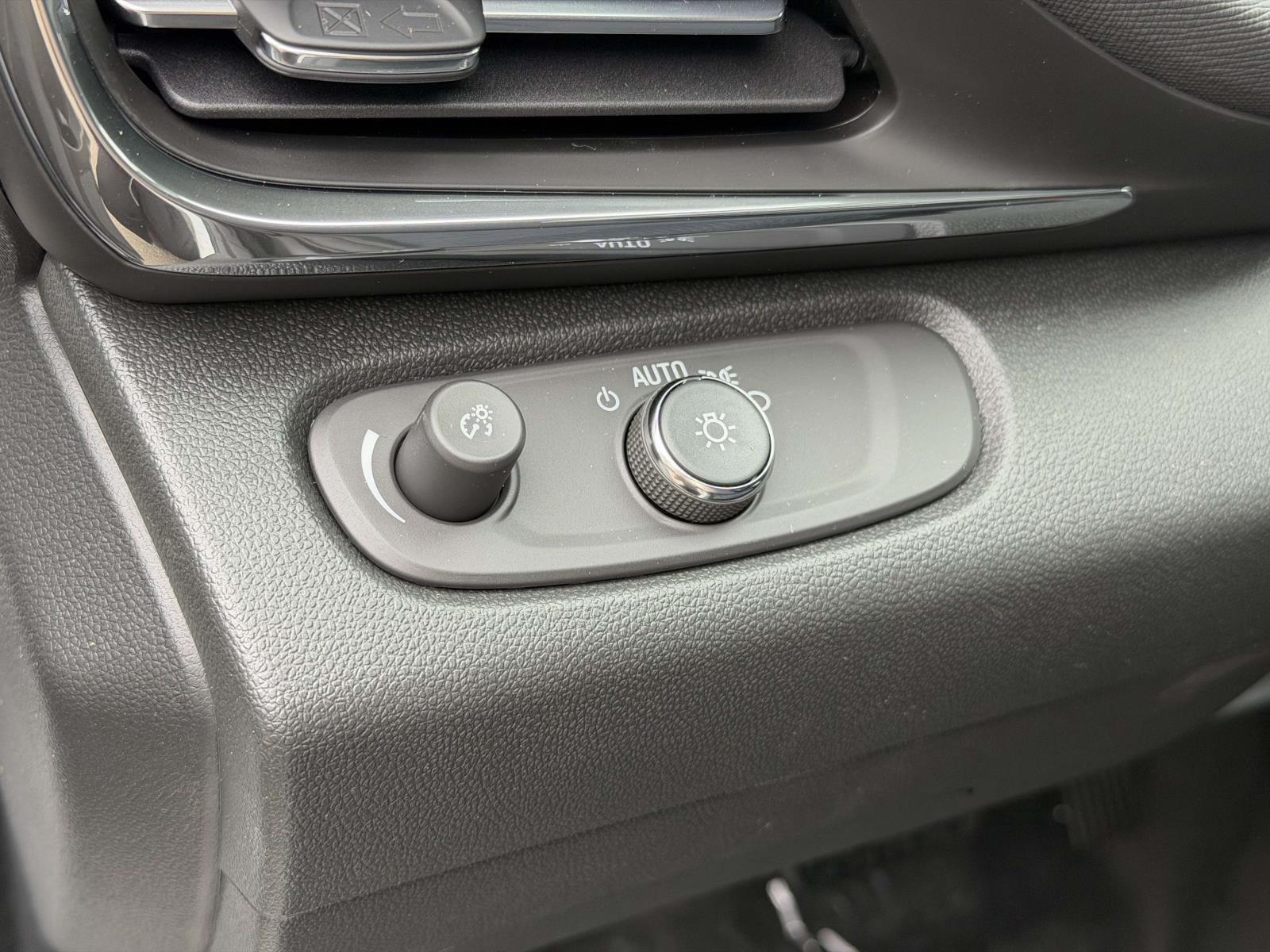 New 2026 Buick Envista SUV