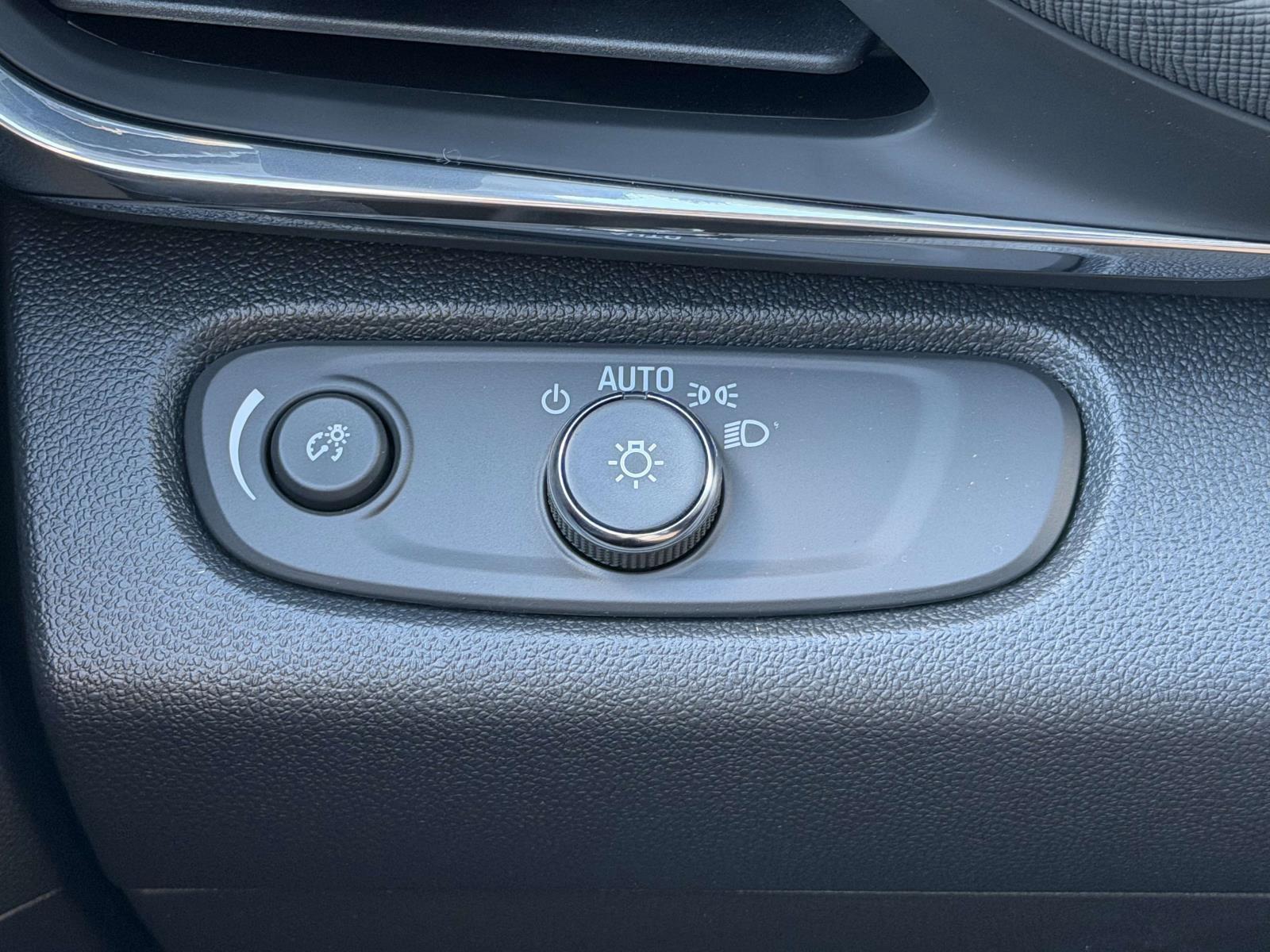 New 2026 Buick Envista SUV