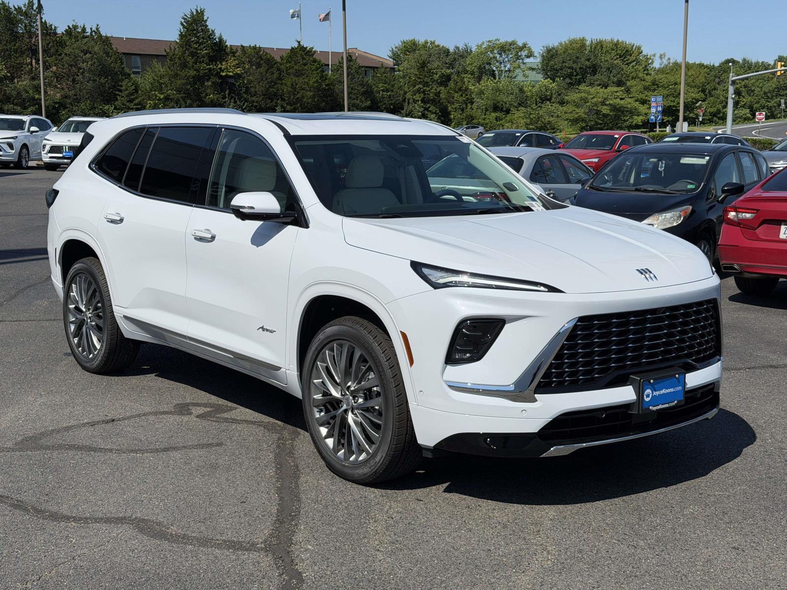 Iridescent White Tricoat 2026 Buick Enclave SUV / Crossover Four-Wheel Drive 8-Speed Automatic