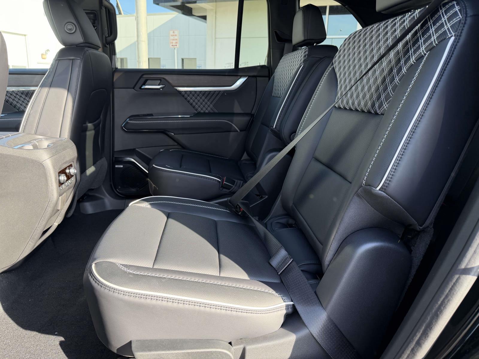 New 2026 GMC Acadia Sedan