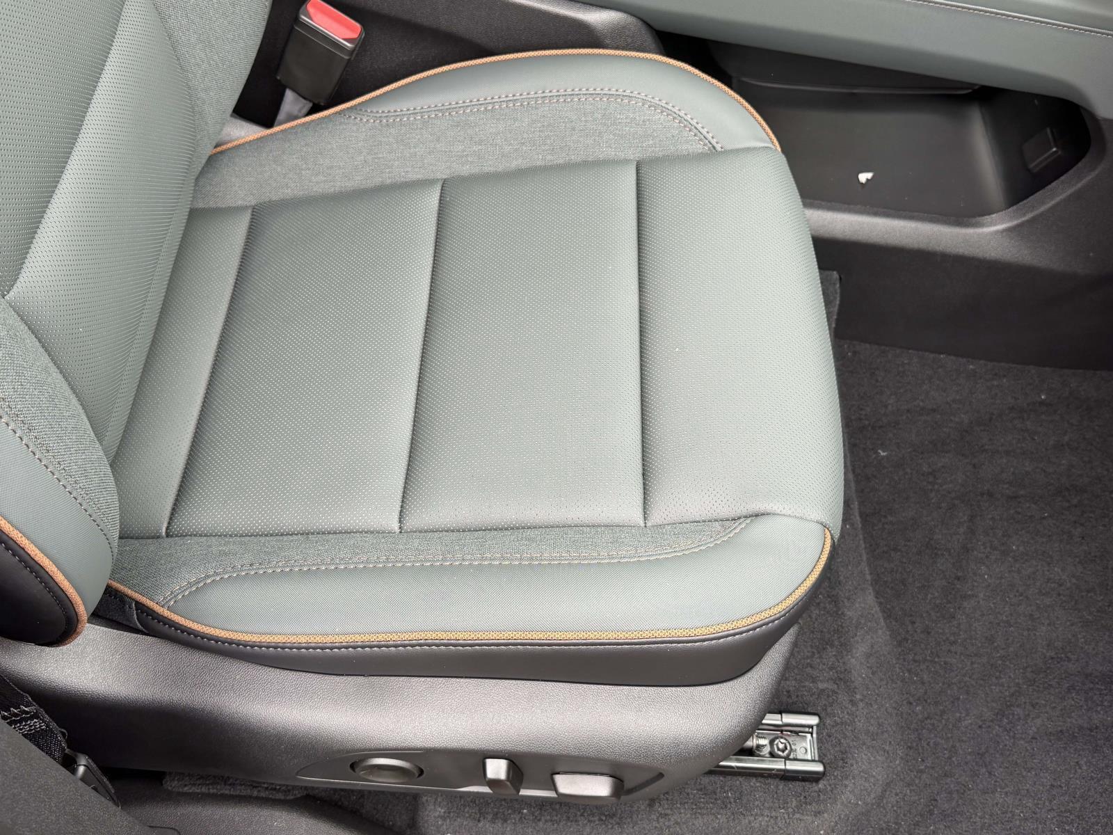 New 2026 GMC Acadia Sedan