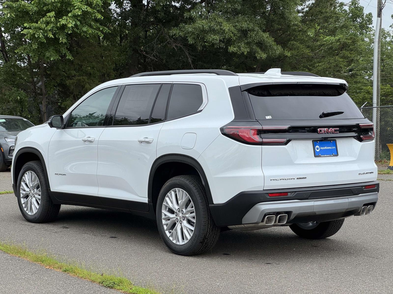 New 2026 GMC Acadia Sedan
