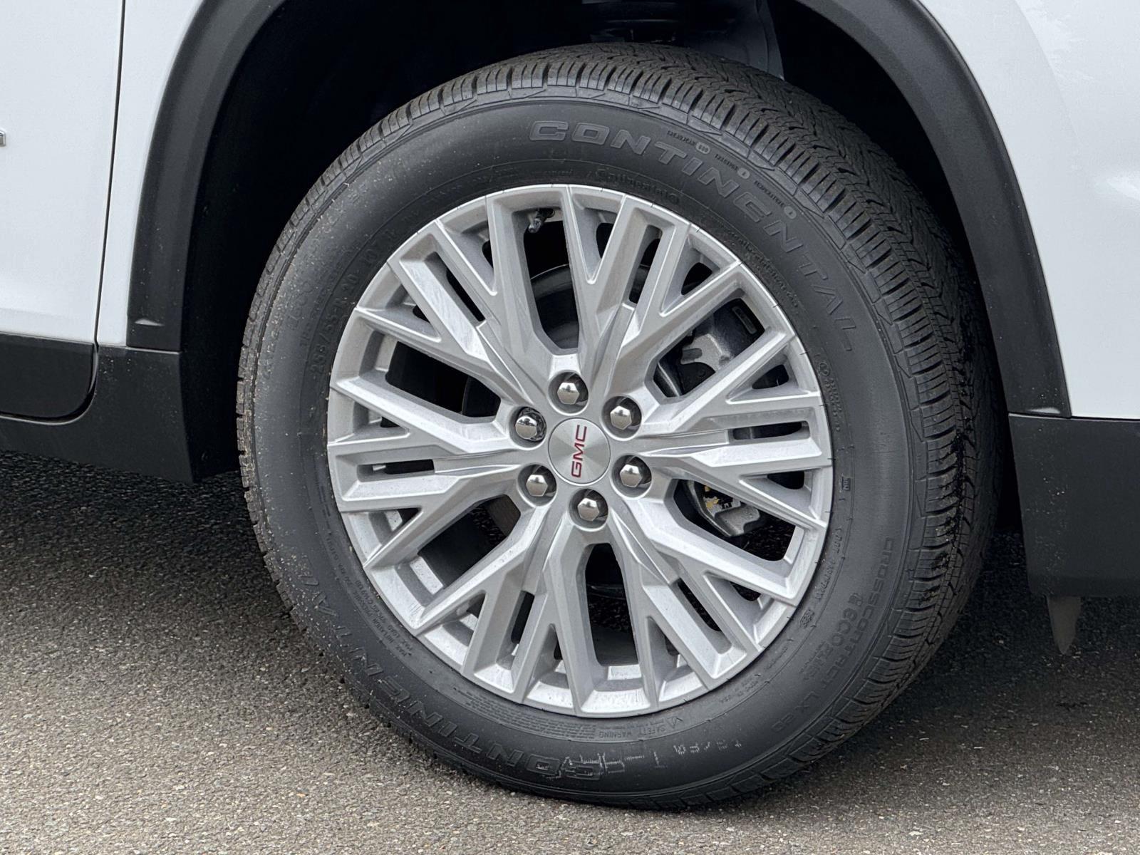New 2026 GMC Acadia Sedan