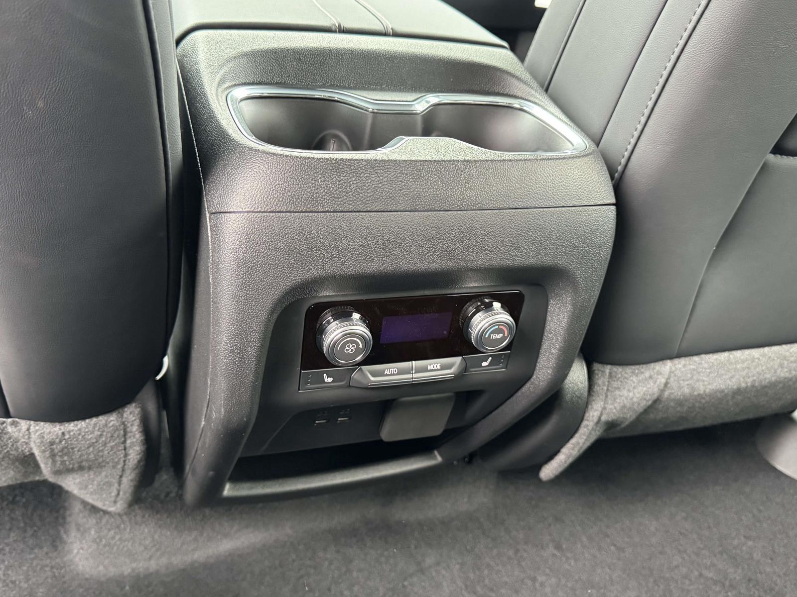 New 2026 GMC Acadia Sedan