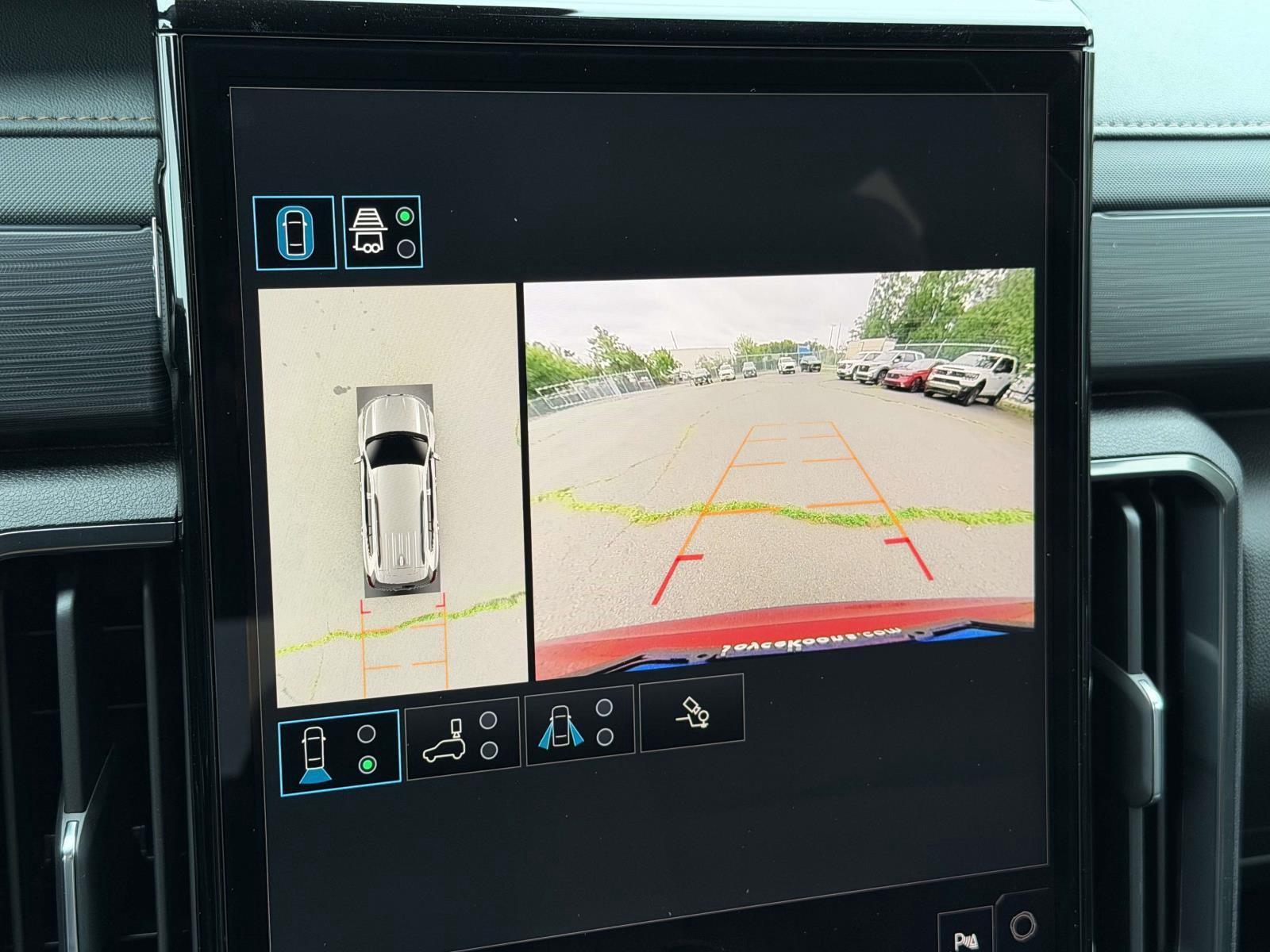 New 2026 GMC Acadia Sedan