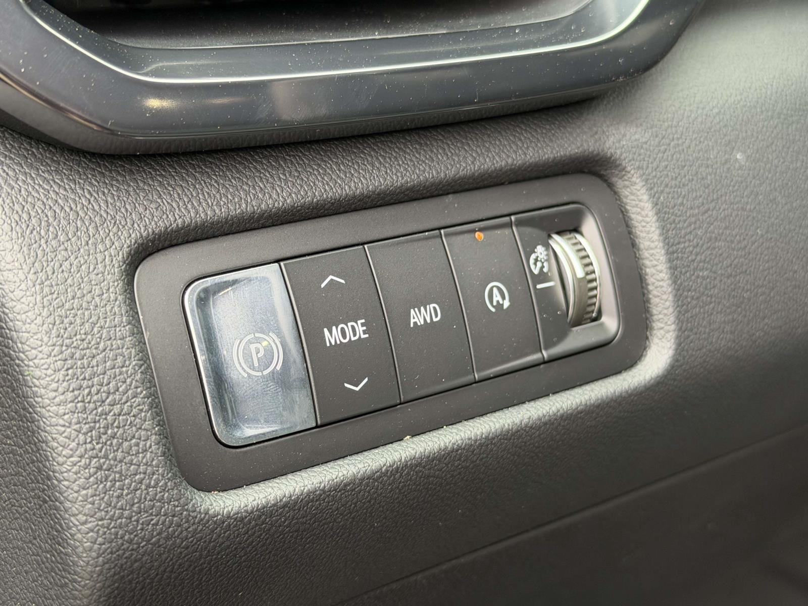 New 2026 GMC Acadia Sedan