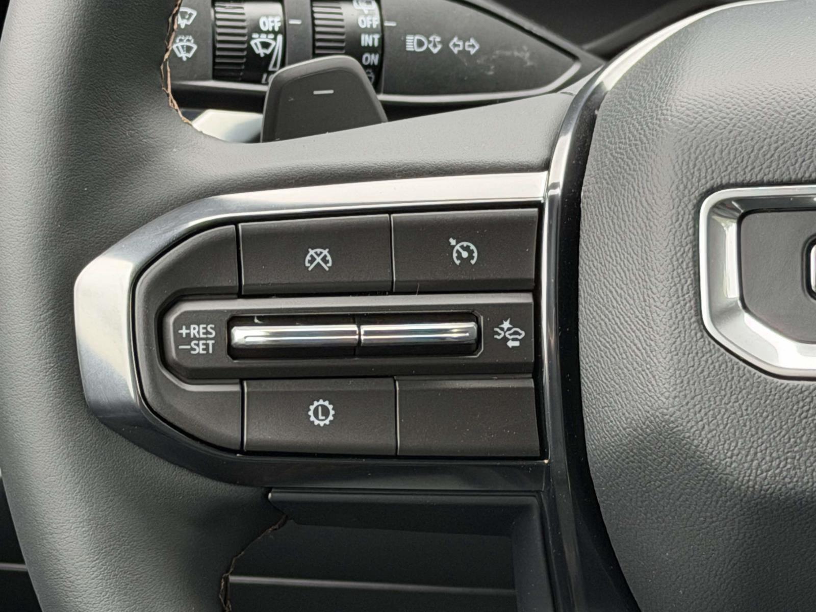 New 2026 GMC Acadia Sedan