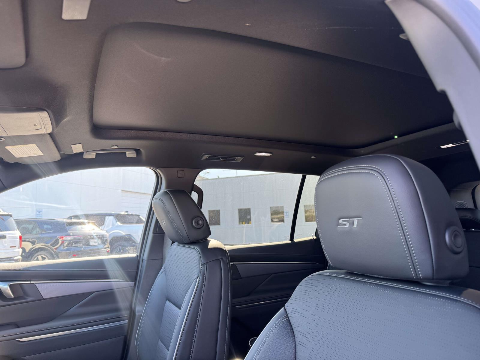 2026 Buick Enclave Sport Touring - Photo 8