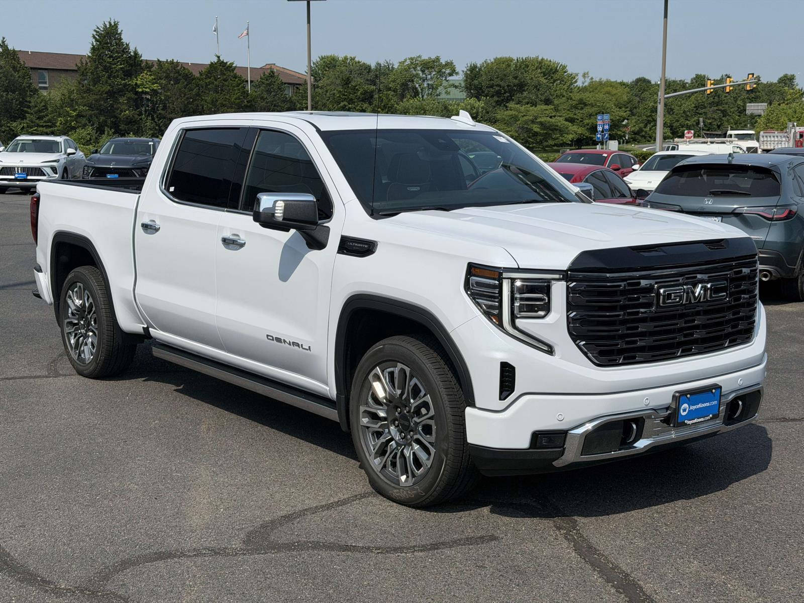 Glacier White Tricoat 2026 GMC Sierra 1500 Pickup Truck Four-Wheel Drive Automatic