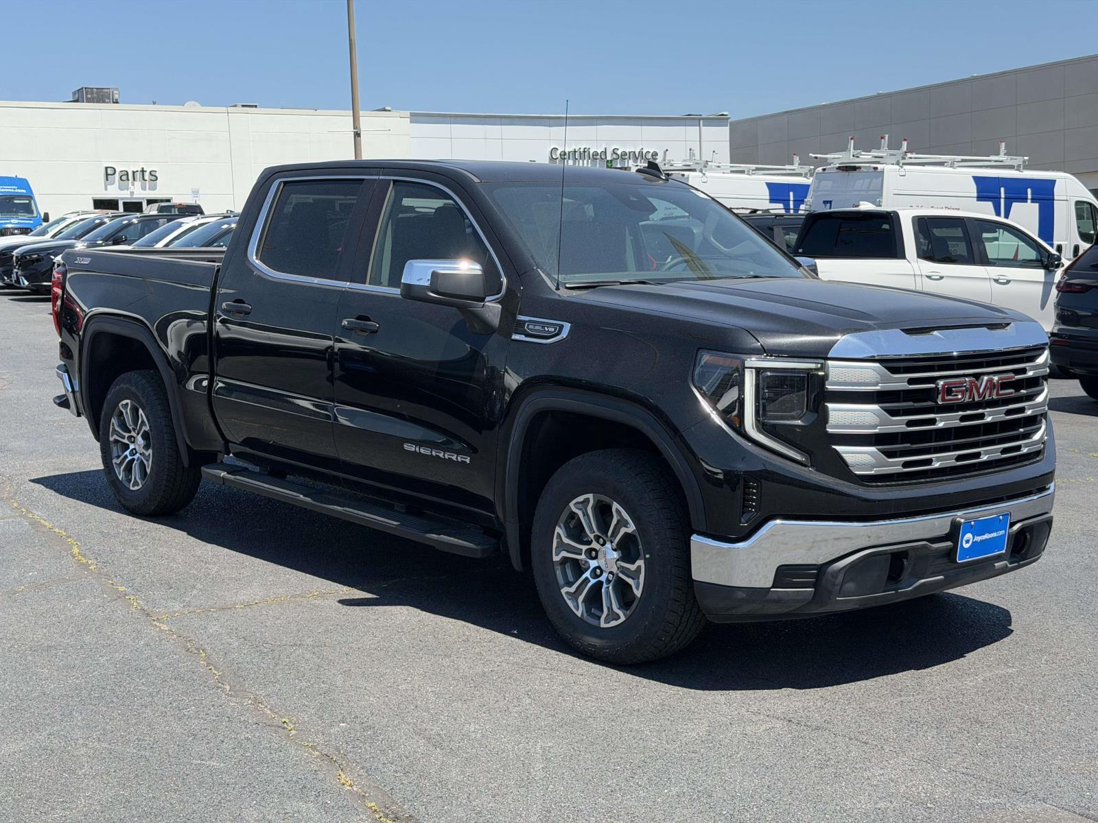Onyx Black 2026 GMC Sierra 1500 Pickup Truck Four-Wheel Drive Automatic