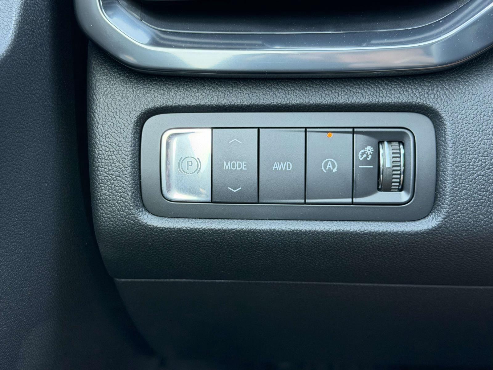 New 2026 GMC Acadia Sedan