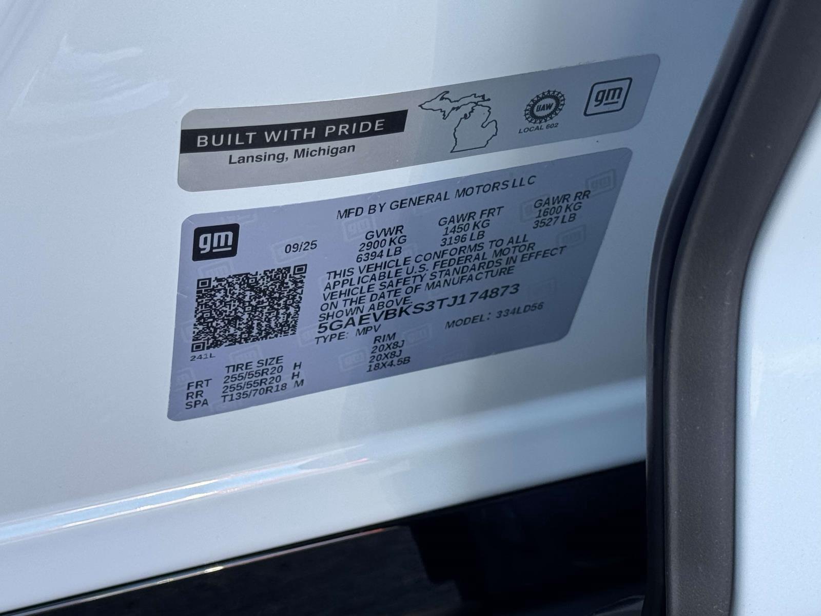 2026 Buick Enclave Sport Touring - Photo 18