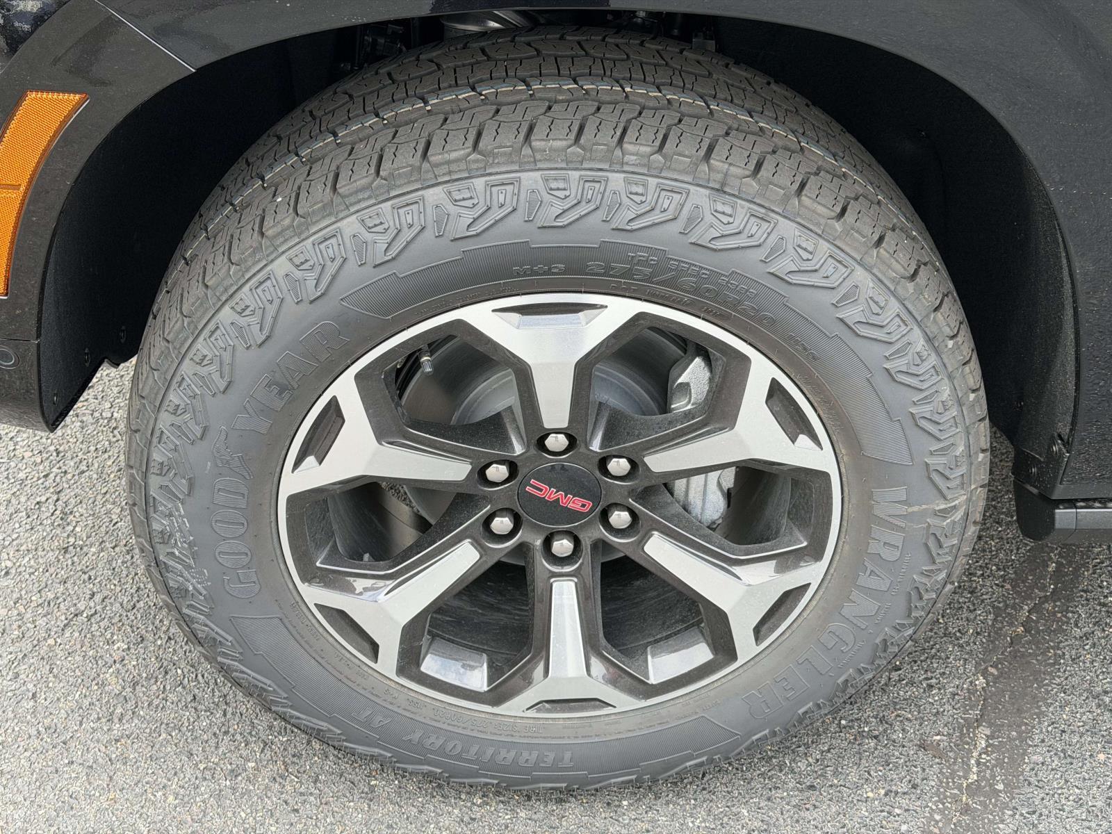 New 2026 GMC Yukon XL SUV