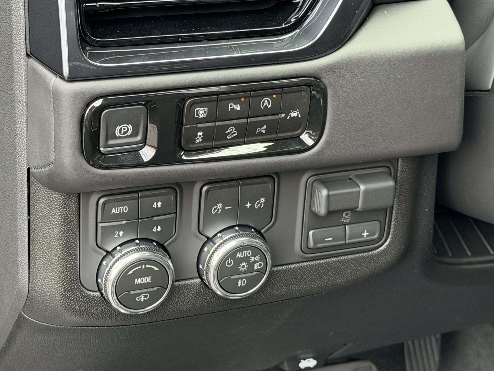 New 2026 GMC Yukon XL SUV