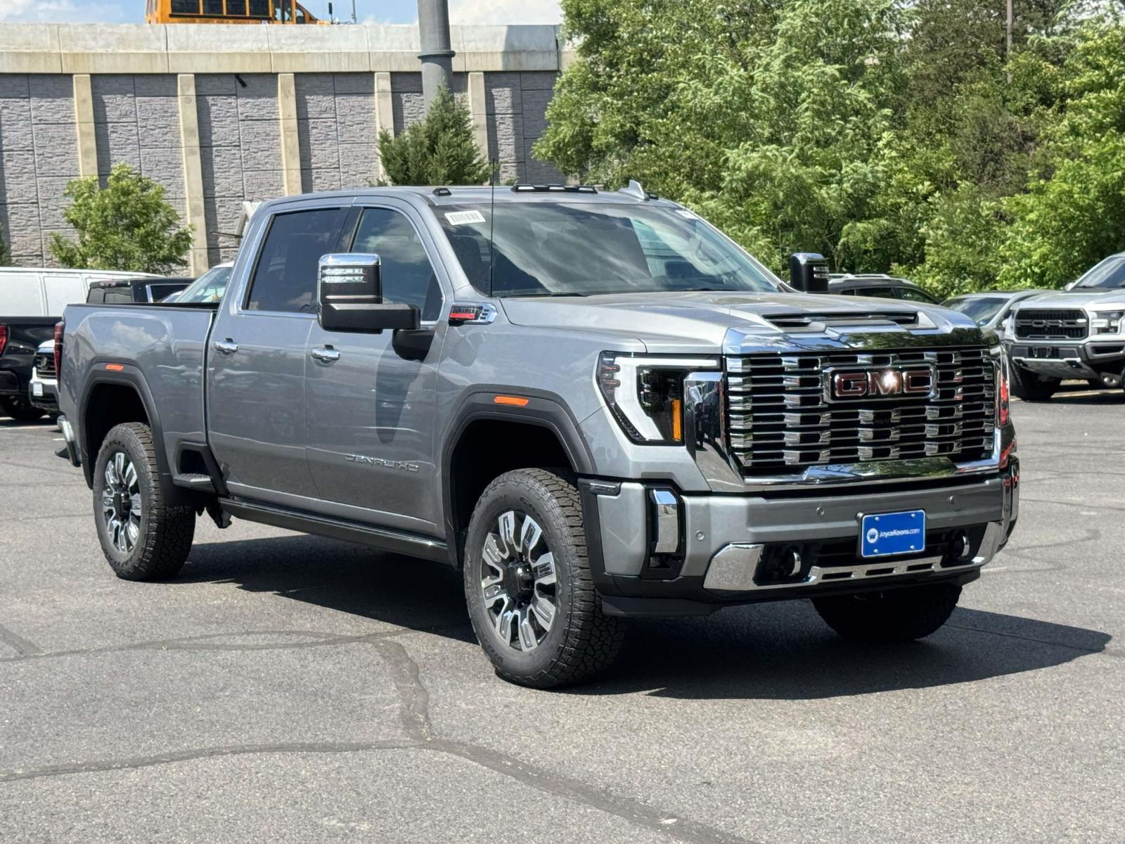 Sterling Metallic 2026 GMC Sierra 2500HD Pickup Truck Four-Wheel Drive Automatic
