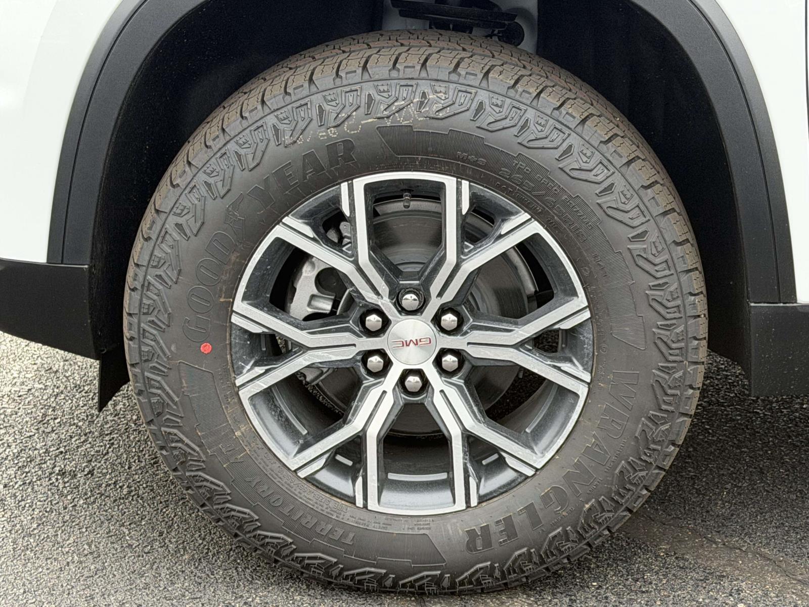 New 2026 GMC Acadia Sedan