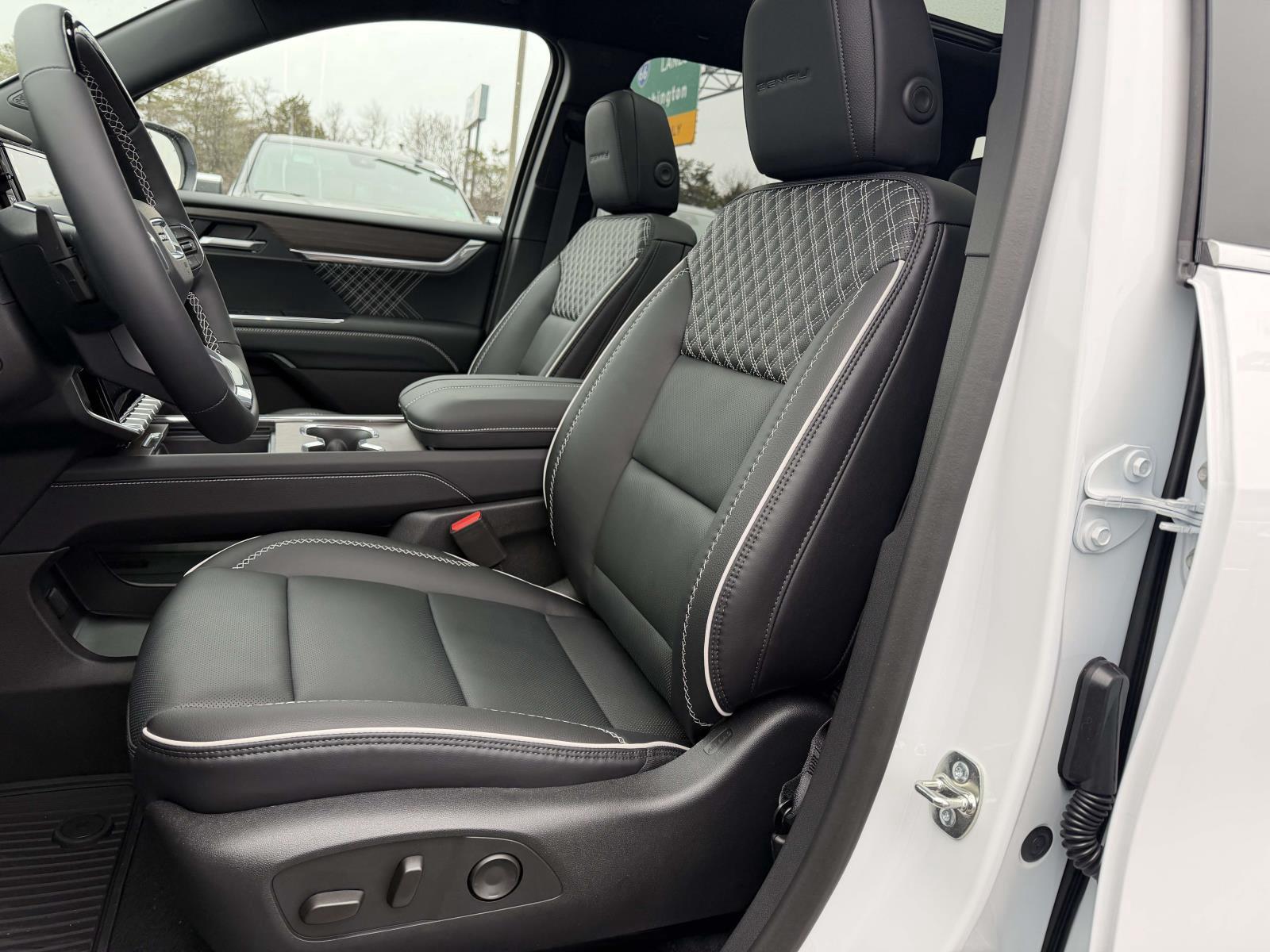 New 2026 GMC Acadia Sedan