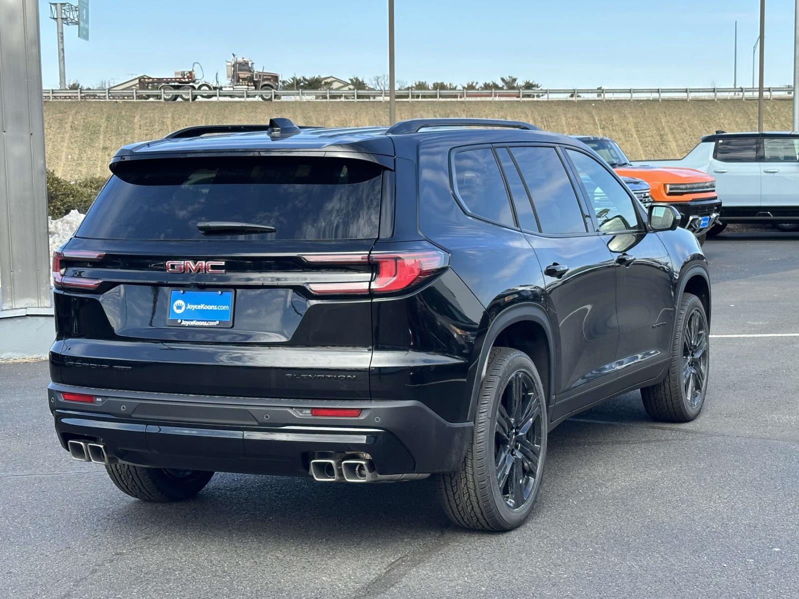 New 2025 GMC Acadia Sedan