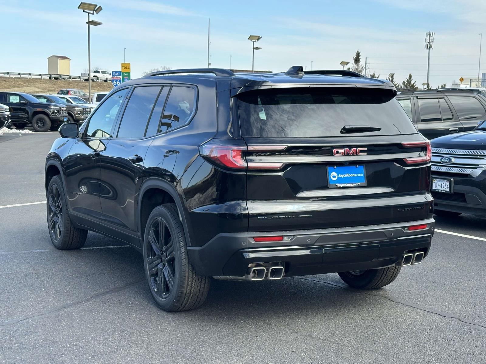 New 2025 GMC Acadia Sedan