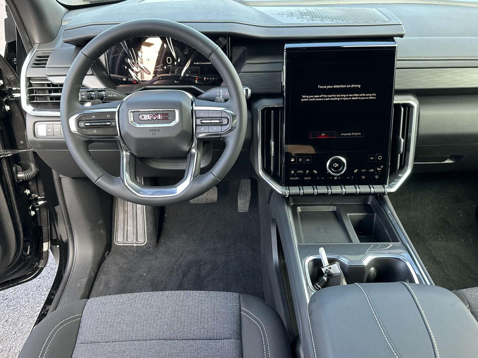 New 2025 GMC Acadia Sedan