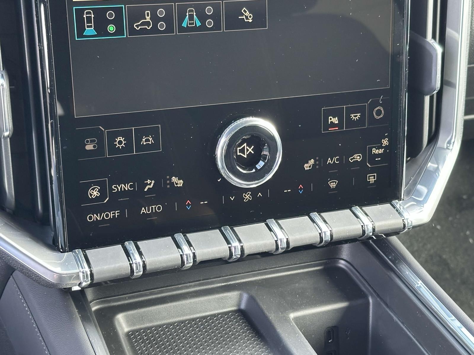 New 2025 GMC Acadia Sedan