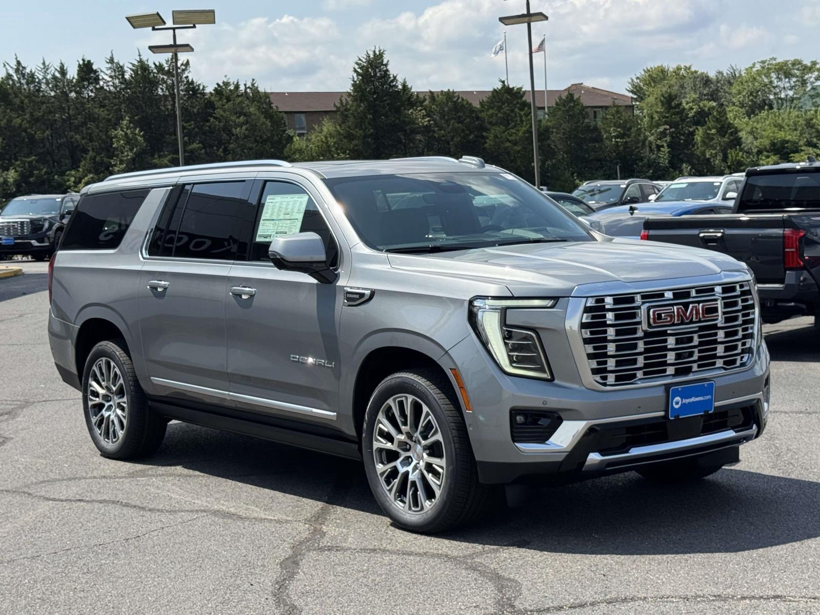 Sterling Metallic 2026 GMC Yukon XL SUV / Crossover Four-Wheel Drive Automatic
