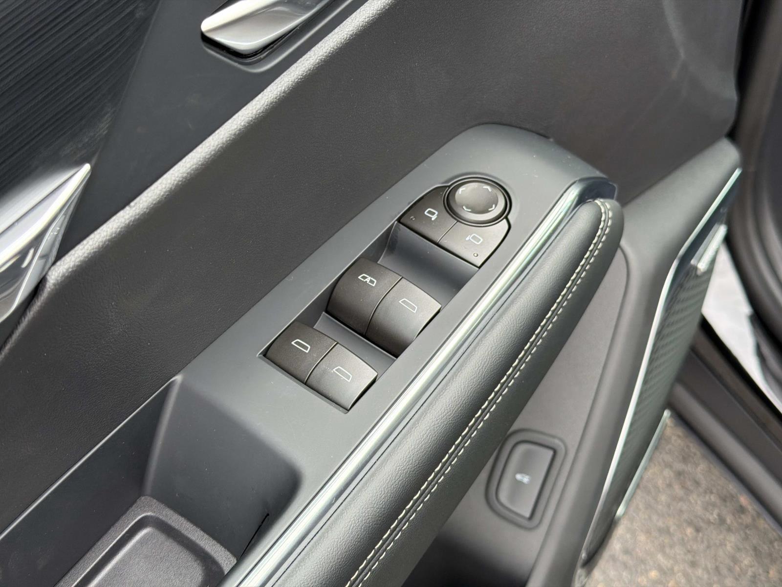 New 2027 GMC Acadia Sedan