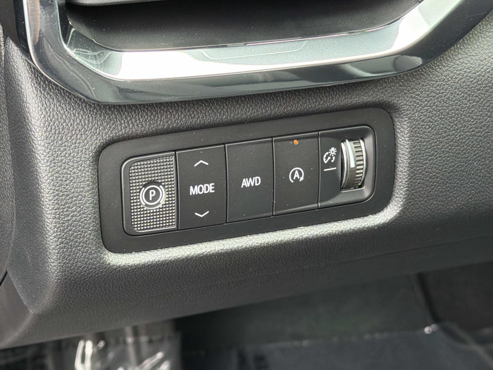 New 2027 GMC Acadia Sedan