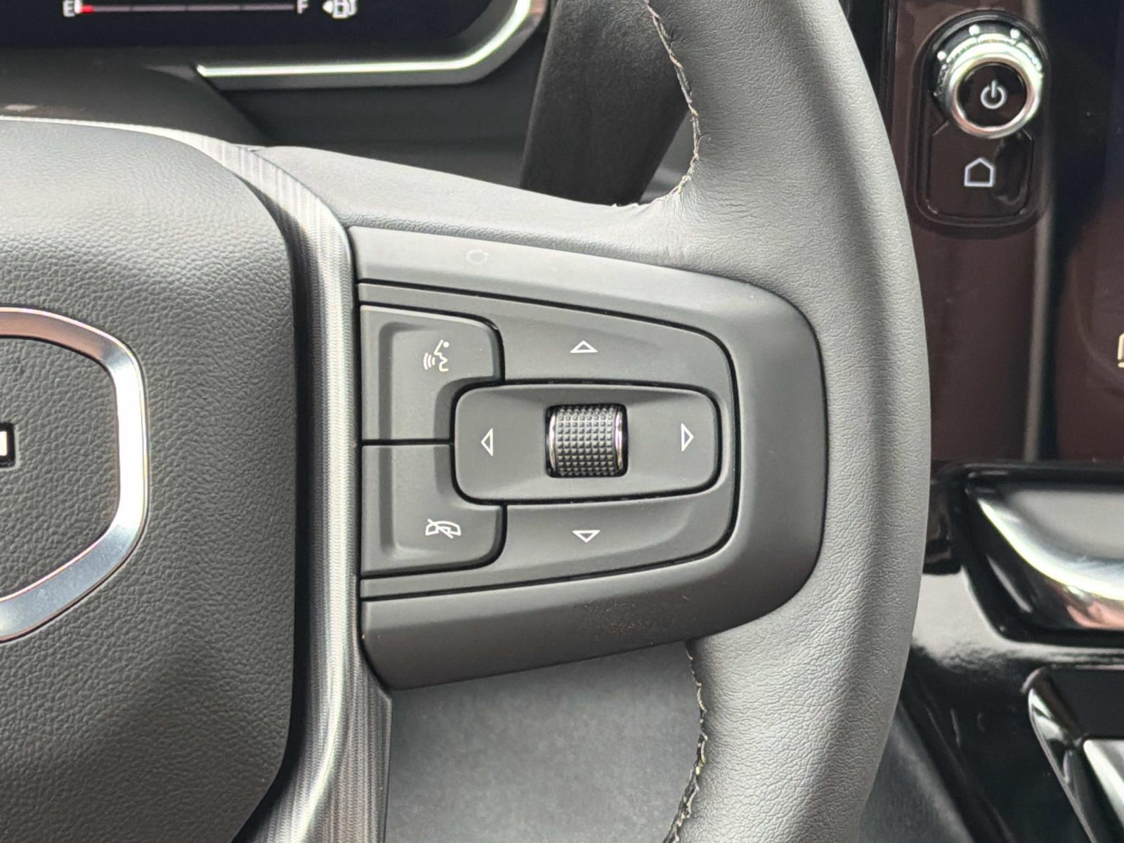 2026 GMC Sierra 3500HD Denali Ultimate - Photo 17