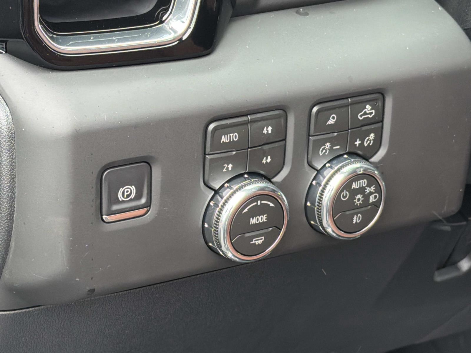 2026 GMC Sierra 3500HD Denali Ultimate - Photo 19